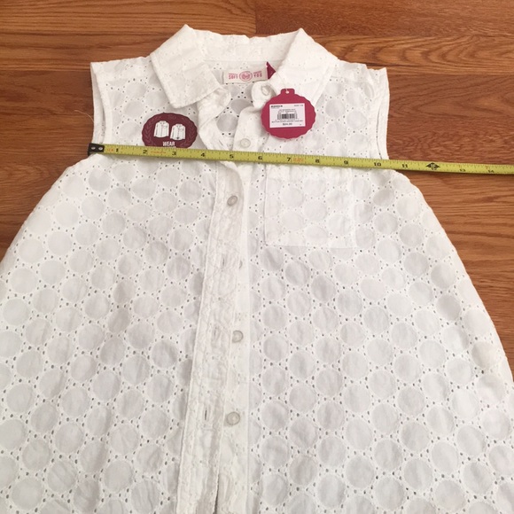 Button down top - Picture 5 of 5